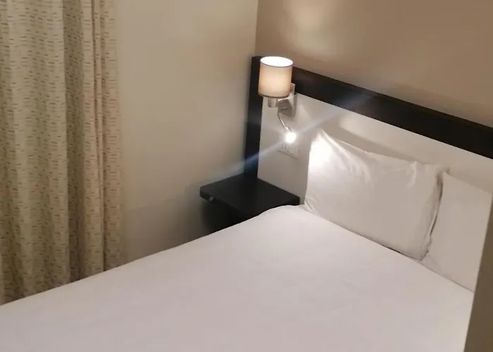 Boccascena Superior Pensionat Genua